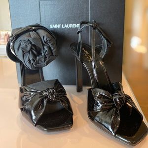 Saint Laurent Vernice black sandals